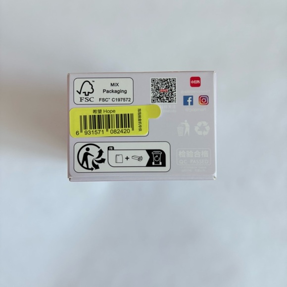 Pop Mart Labubu Big Into Energy Phone Charm - Hope - Picture 5 of 7